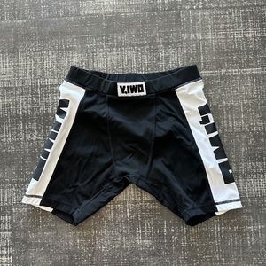 Y,IWO BYCICLE SHORTS